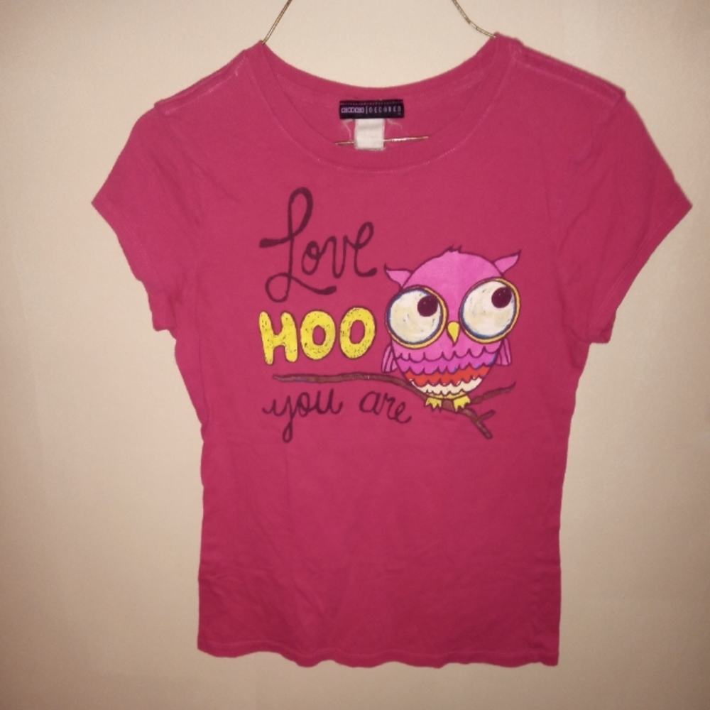 Decided graphic T